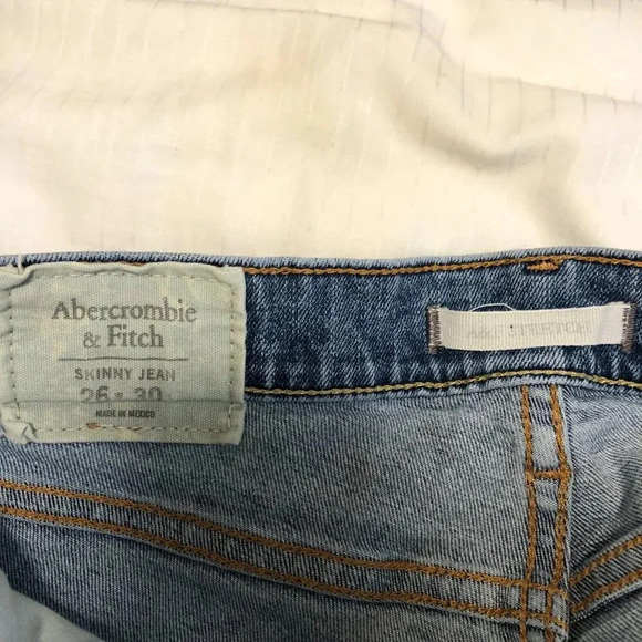 3/$25 ❥ Abercrombie & Fitch 26 x 30 Mid Rise Medium Mid Wash Skinny Jeans Y2K - Picture 8 of 10
